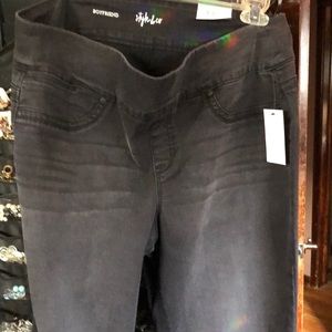 Style and co boyfriend pull on jeans